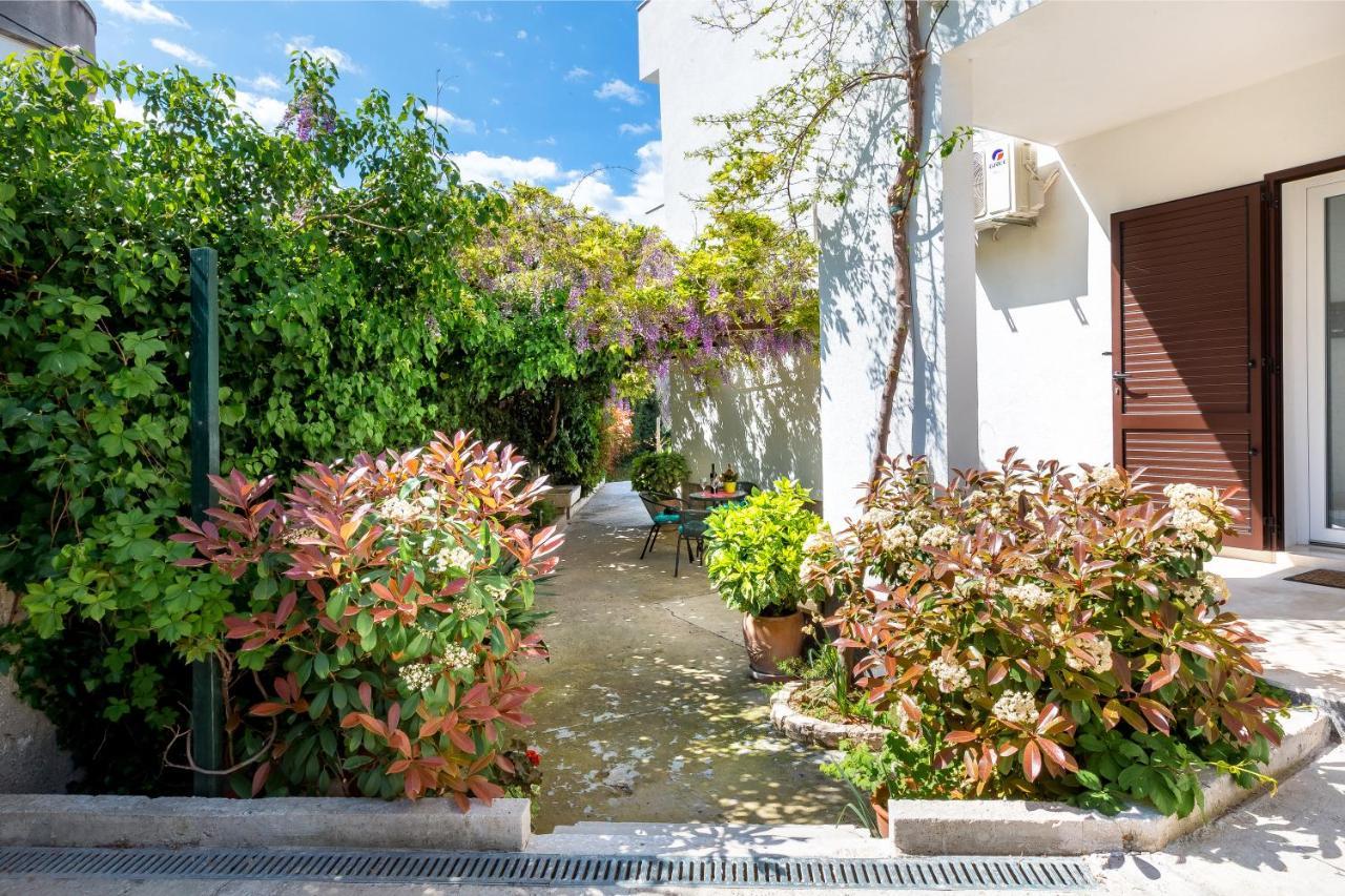 Apartment Nives In The City Center - Free Parking Split Ngoại thất bức ảnh