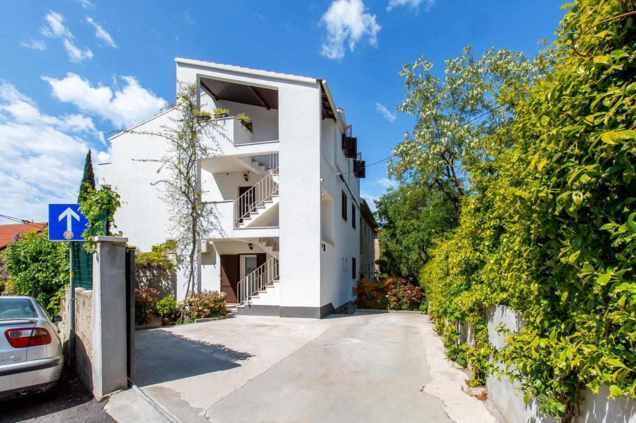 Apartment Nives In The City Center - Free Parking Split Ngoại thất bức ảnh