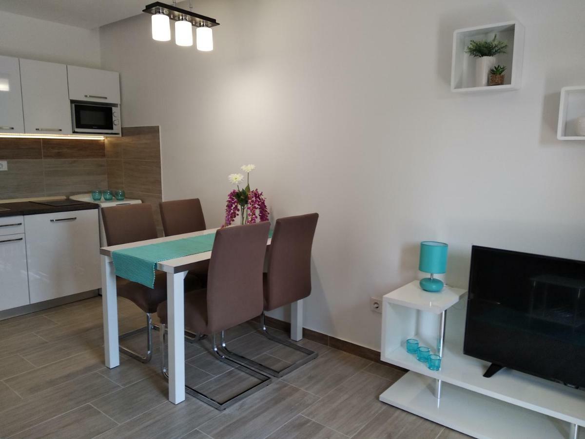 Apartment Nives In The City Center - Free Parking Split Ngoại thất bức ảnh