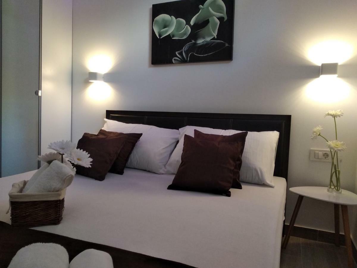 Apartment Nives In The City Center - Free Parking Split Ngoại thất bức ảnh