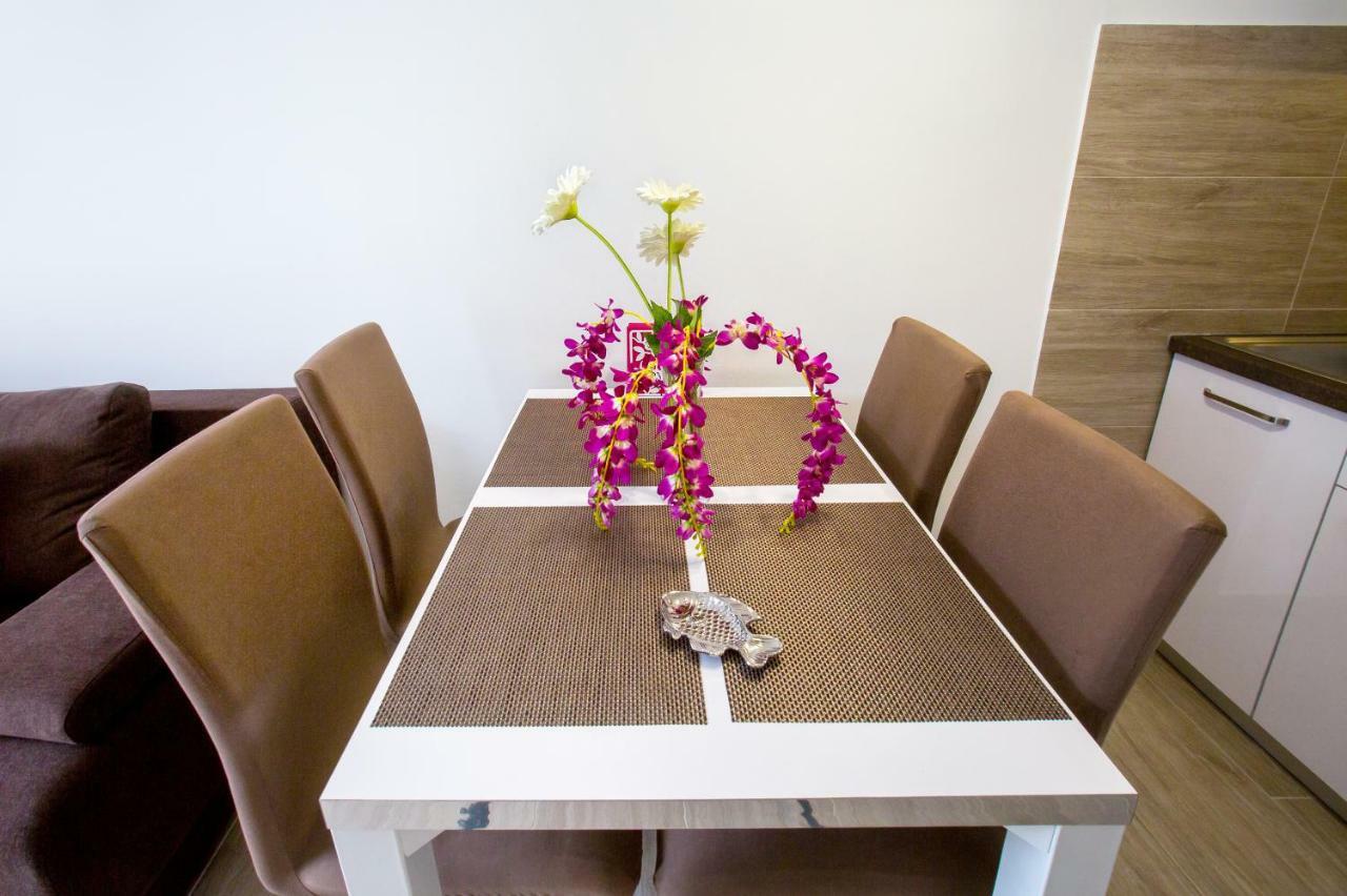 Apartment Nives In The City Center - Free Parking Split Ngoại thất bức ảnh