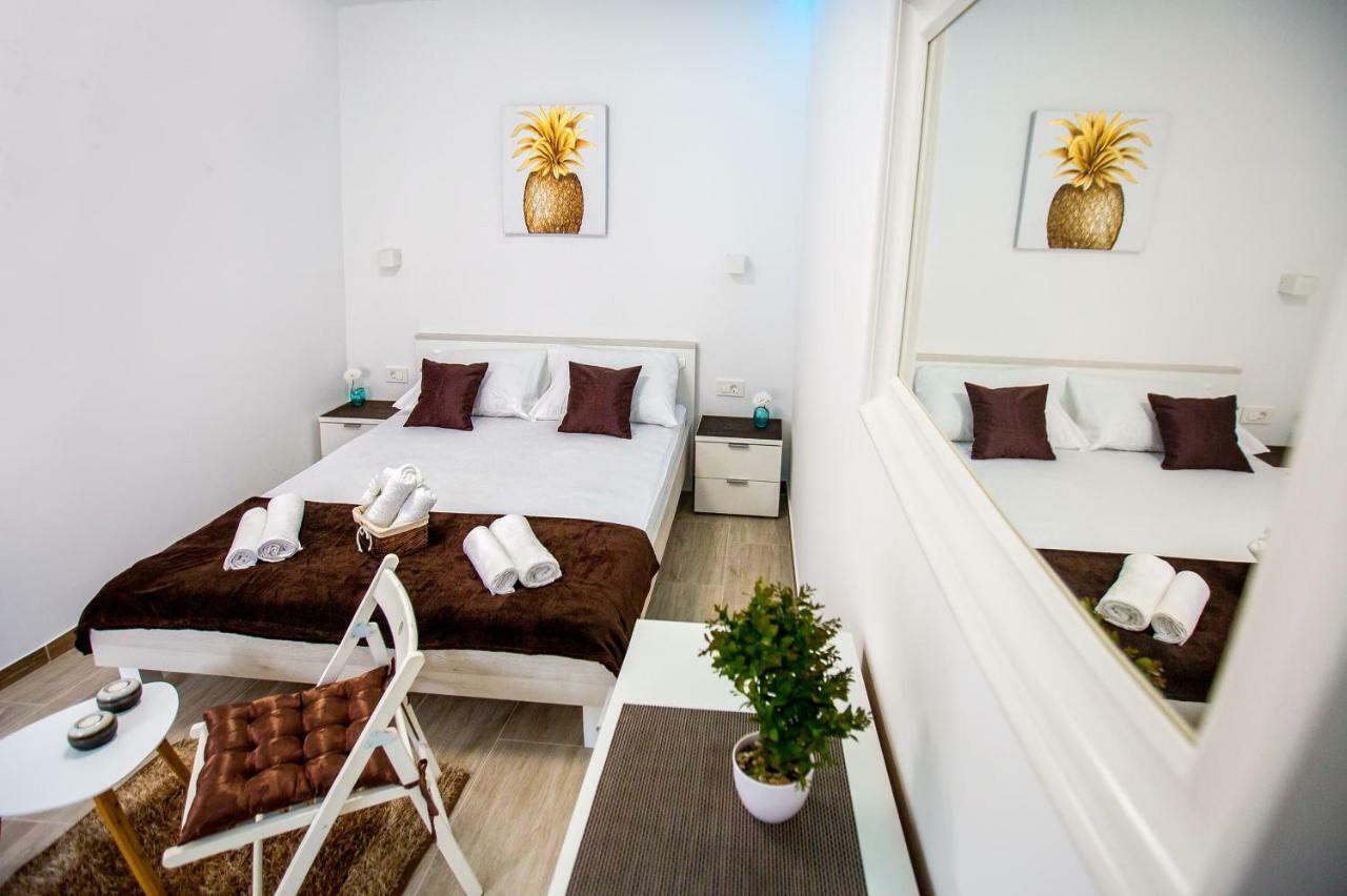 Apartment Nives In The City Center - Free Parking Split Ngoại thất bức ảnh