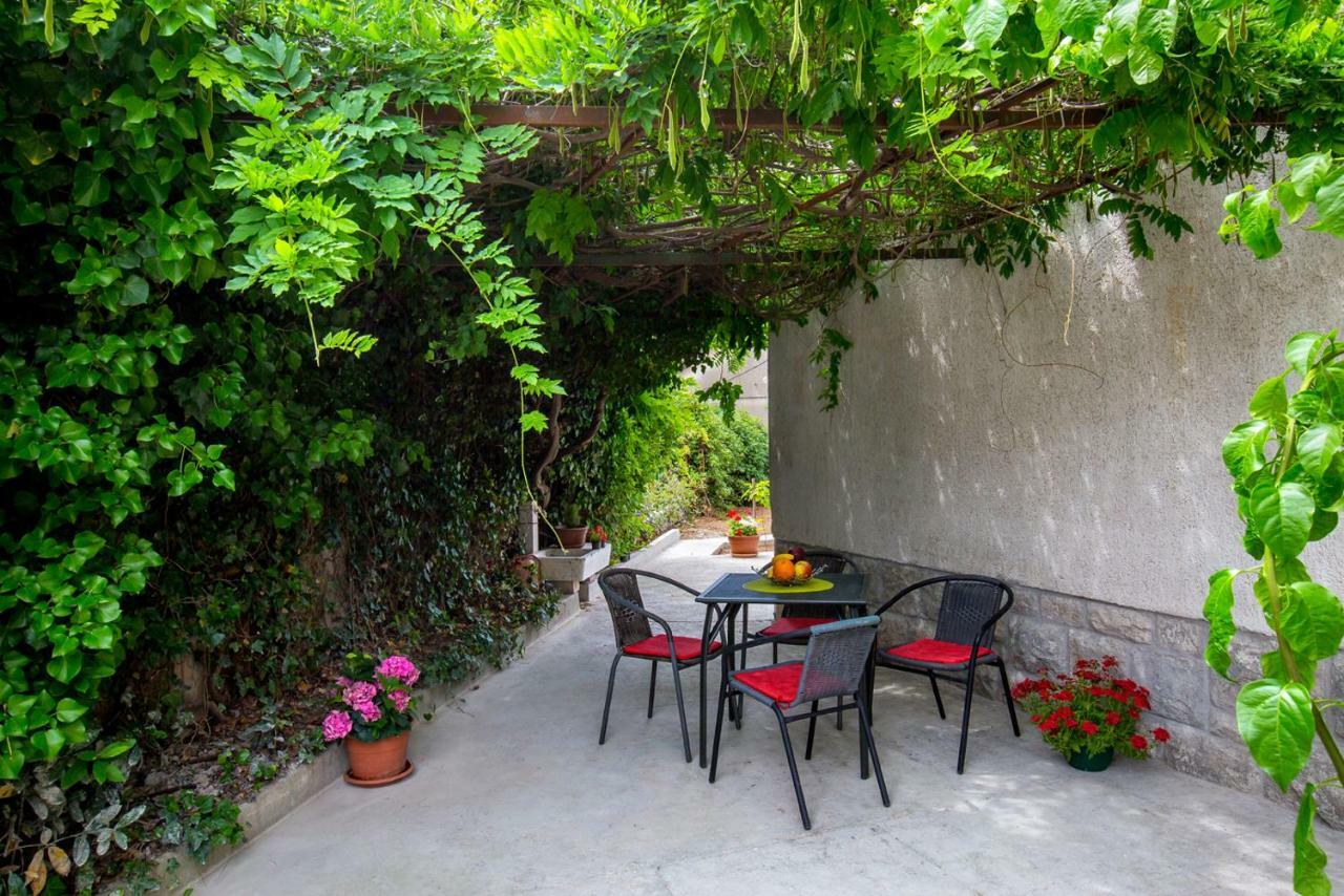 Apartment Nives In The City Center - Free Parking Split Ngoại thất bức ảnh