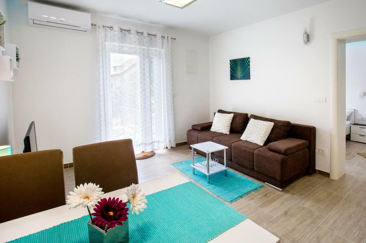 Apartment Nives In The City Center - Free Parking Split Ngoại thất bức ảnh